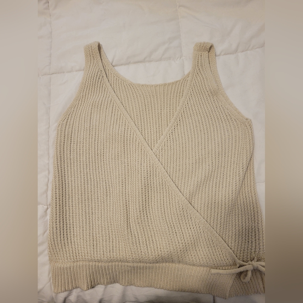 Moon & Madison Beige Knit Tank Top